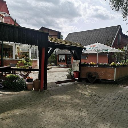 Uschi'S Gasthof Neuendorf  Exteriér fotografie